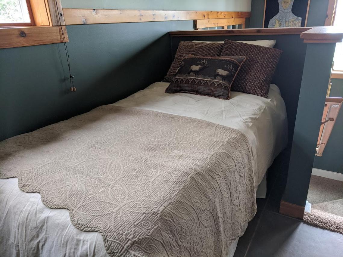 The Bluff On Whidbey Bed and Breakfast Oak Harbor Exteriör bild